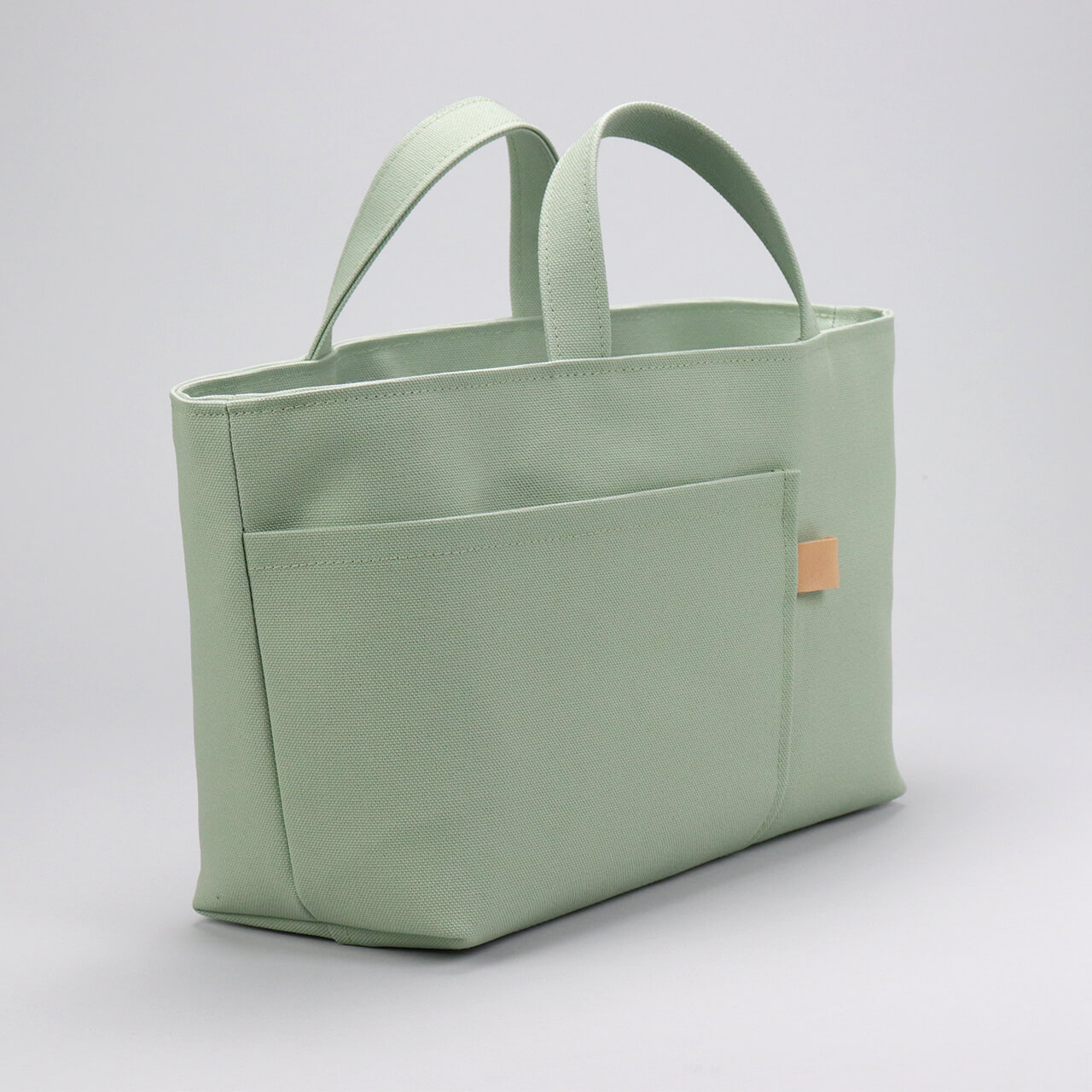 HANEANT KOBE のシップトート。自立するミントシャーベット。帆布で大人カジュアルに使えるハネアント神戸の帆布トートバッグ