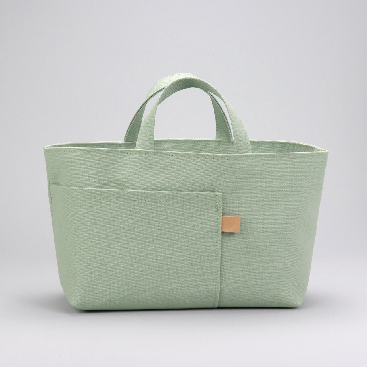 HANEANT KOBE のシップトート。自立するミントシャーベット。帆布で大人カジュアルに使えるハネアント神戸の帆布トートバッグ