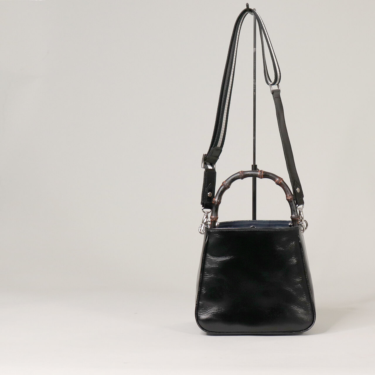 HANEANT KOBE HOLLY 本革ミニトート ブラック 全身バランス／ショルダーで肩掛けできる2WAY仕様